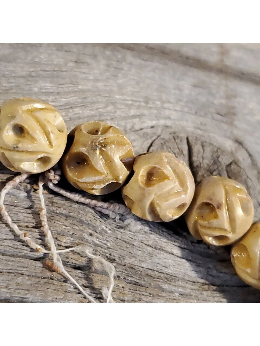 Vintage India Hand Carved Tribal Soapstone 11-12mm Round Beads 1 Short Strand
